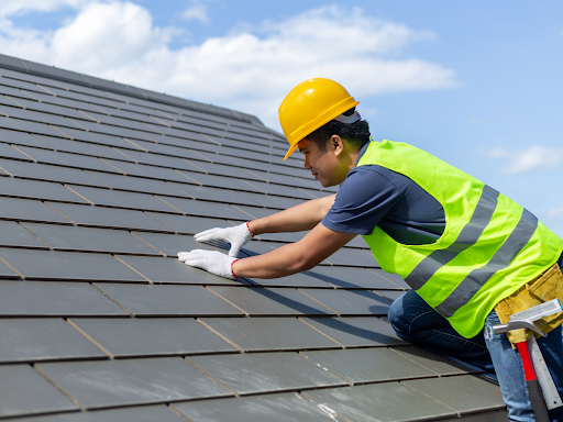 Hire a Professional Residential Roofing Contractors in GTA - JayCarter