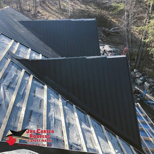 Here's a closer look at the advantages of metal roofing